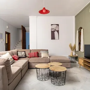 https://majorelle-apartments.rethymnohotels.net