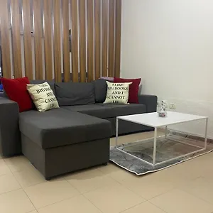 https://apt-chlo-4-tirane.hotels-in-tirana.com