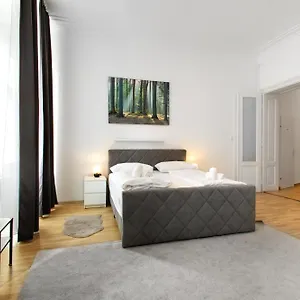 4 Apartment