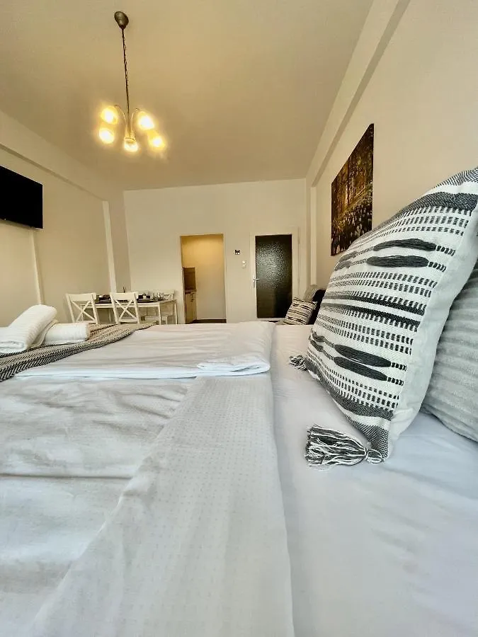 City Center Apartments Am Schwedenplatz Vienna 0*,